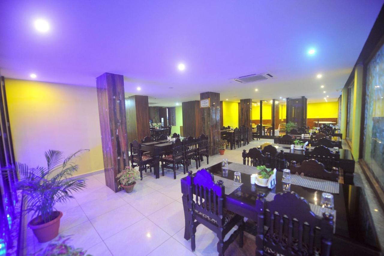 Pipul Hotels And Resorts 400 Meter From Sea Beach Puri Exterior photo